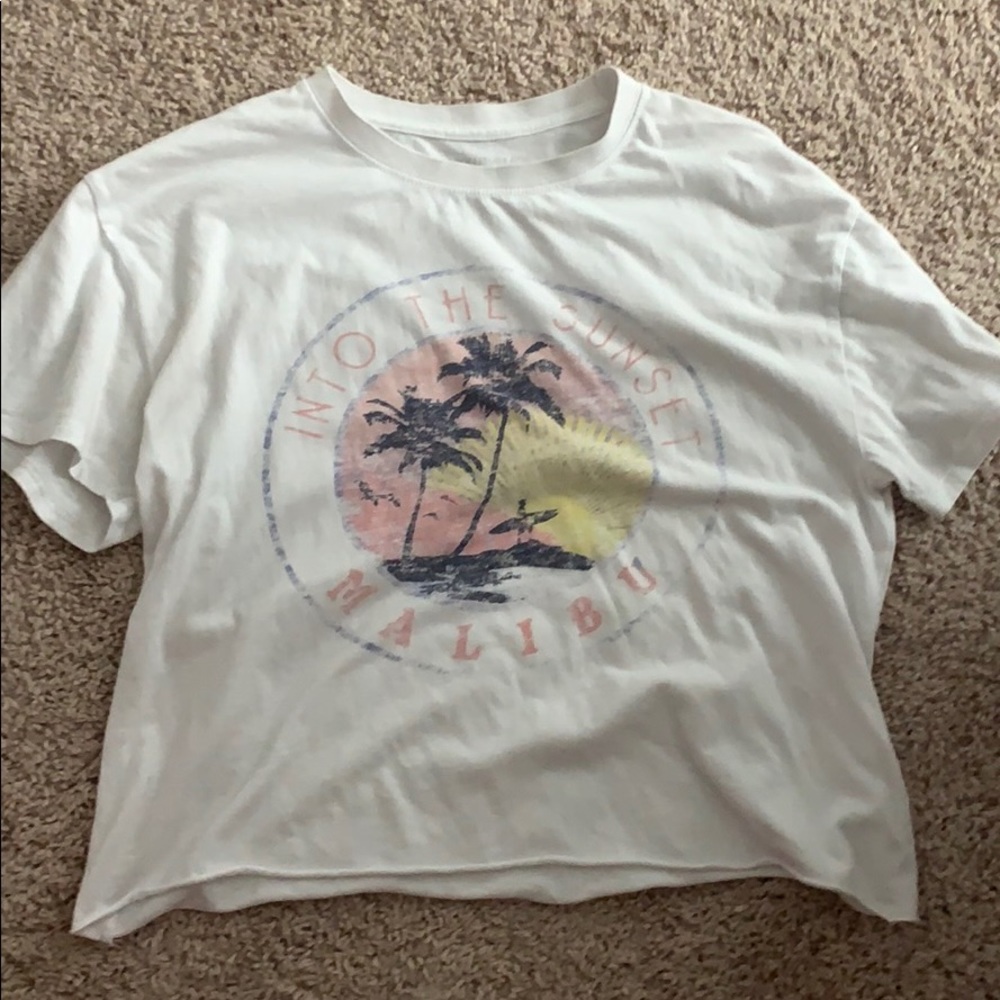Cropped tee